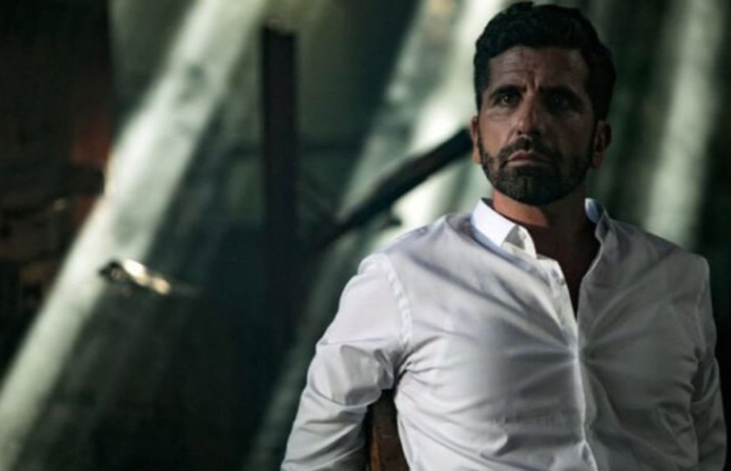 Θανάσης Βισκαδουράκης : Τα σκληρά παιδικά χρόνια και τα χρόνια στο ορφανοτροφείο