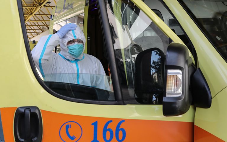 Κοροναϊός : «Καμπανάκι» Δημόπουλου για αύξηση κρουσμάτων και διασωληνωμένων