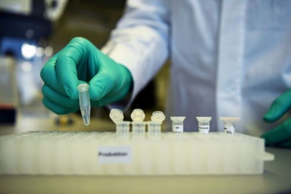 Κοροναϊός – Ιρλανδία : Μέχρι το πρώτο εξάμηνο του 2021 οι εμβολιασμοί