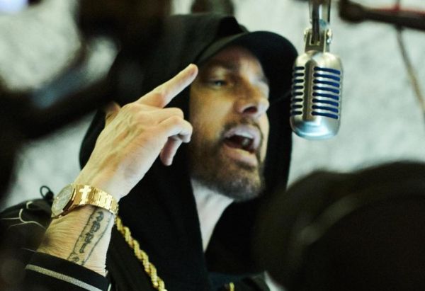 Ρεκόρ Γκίνες για την πιο φανατική θαυμάστρια του Έμινεμ