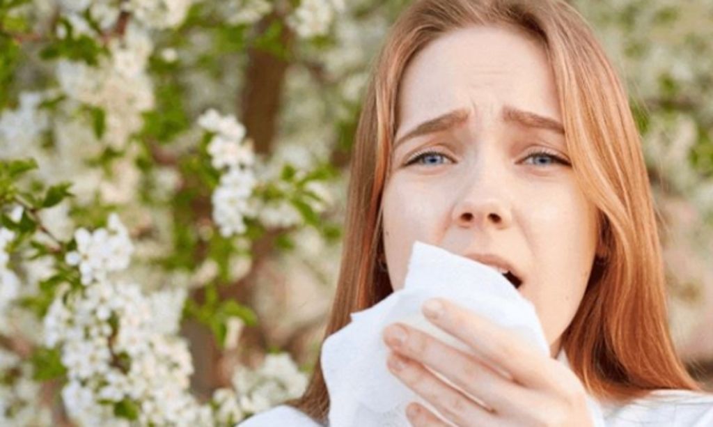 Αλλεργική ρινίτιδα: Όταν το συνάχι και η καταρροή δεν σταματούν ποτέ