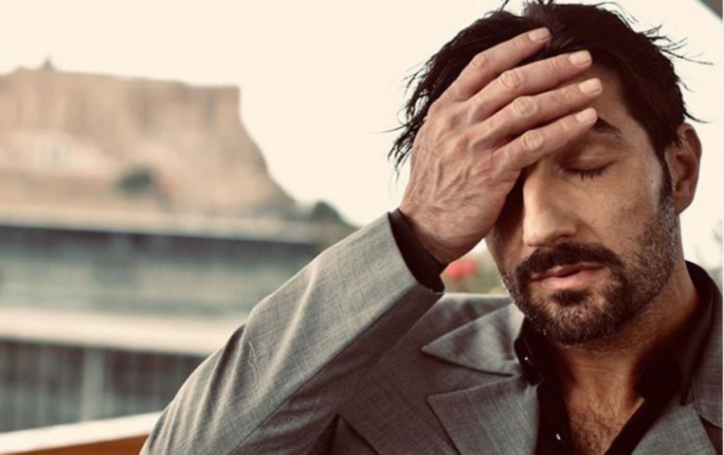 Νίκος Κουρής : «Έφυγα από εκπομπή και αισθανόμουν ότι με είχαν “βιάσει”»