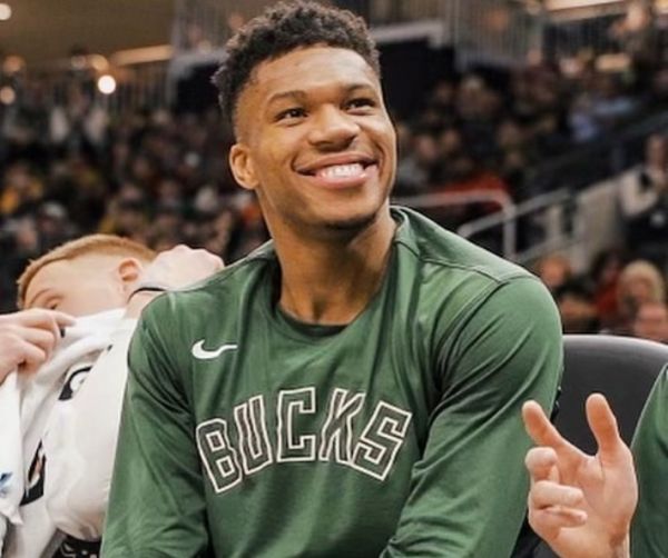 Γιάννης Αντετοκούνμπο : Η ζωή του «Greek Freak» γίνεται ταινία