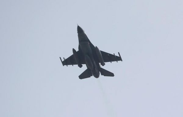 28η Οκτωβρίου: Εορτασμός με πτήση μαχητικών σε όλη την Ελλάδα – Πολεμικά πλοία στα λιμάνια