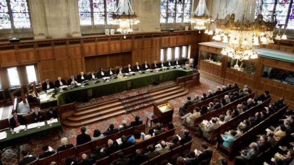 Η Ελλάδα δεν θα χάσει στη Χάγη…