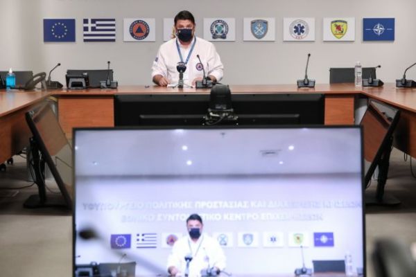 Ν. Χαρδαλιάς : Δείτε live τις ανακοινώσεις για τα νέα μέτρα για τον κοροναϊό
