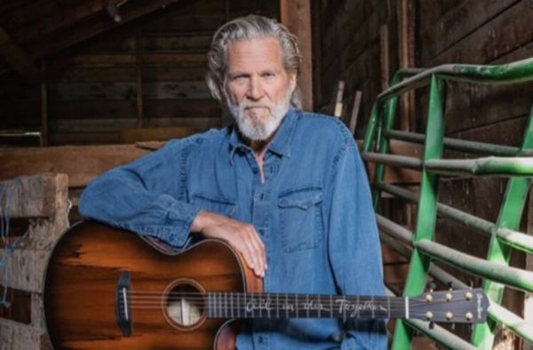 Τζεφ Μπρίτζες : Η πρώτη φωτογραφία από την χημειοθεραπεία