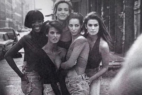 H πιο θρυλική γενιά supermodels αποκτά δικό της ντοκιμαντέρ