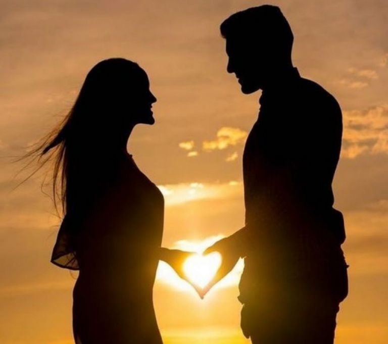 Ζώδια : Έτσι διαχειρίζονται τη σχέση εξ αποστάσεως