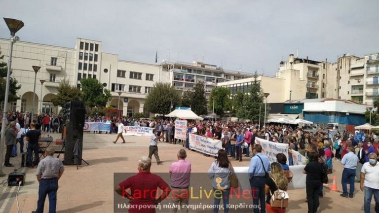 Ιανός : Συλλαλητήριο στην Καρδίτσα για τους πλημμυροπαθείς – Τα αιτήματα τους