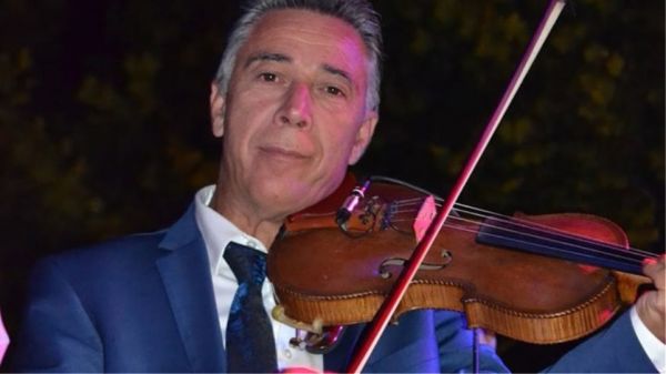 Πέθανε από κοροναϊό ο βιολιστής Ζήσης Κασιάρας