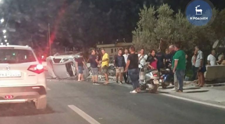 Tραγωδία στη Ρόδο : Πήγε να βοηθήσει σε τροχαίο και τον παρέσυρε αυτοκίνητο