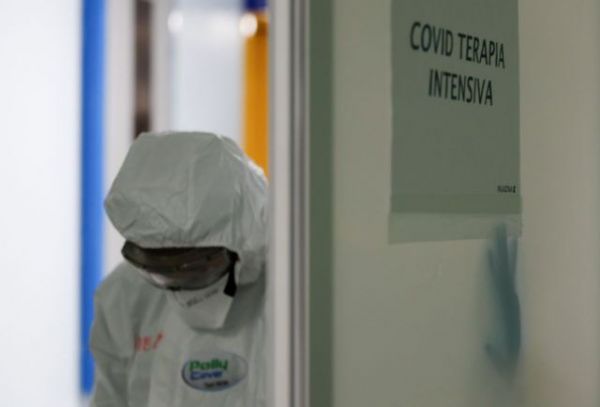 Κοροναϊός : 1.690 νέα κρούσματα και 5 θάνατοι – Στους 128 οι διασωληνωμένοι