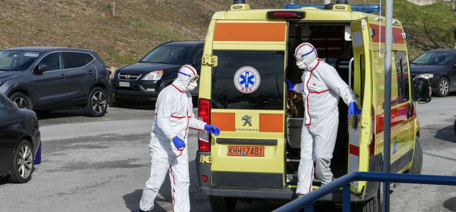 Κοροναϊός : «Λουκέτο» σε κονσερβοποιία με 114 κρούσματα