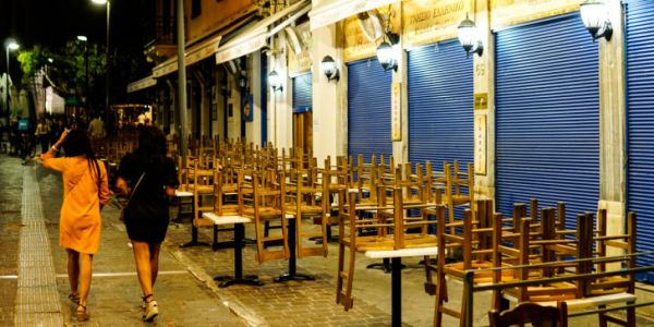 Κοροναϊός : Δείτε τα μέτρα που ισχύουν ανά επίπεδο συναγερμού