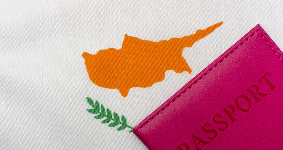 Κομισιόν κατά Κύπρου και Μάλτας για τα «χρυσά» διαβατήρια