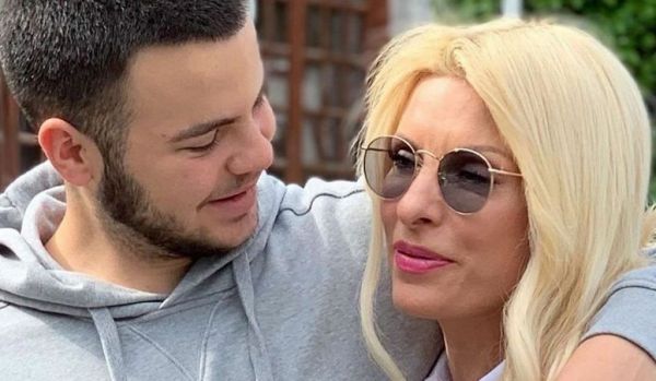 Άγγελος Λάτσιος : Δείτε πόσο μεγάλωσε ο γιος της Ελένης Μενεγάκη