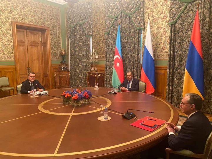 Ο Λαβρόφ ανακοίνωσε εκεχειρία Αρμενίας – Αζερμπαϊτζάν : Πότε τίθεται σε ισχύ και τι συμφωνήθηκε