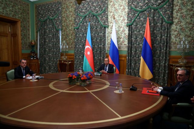 Λαβρόφ : Αρμενία και Αζερμπαϊτζάν συμφώνησαν εκεχειρία