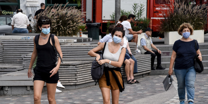 «Το χεράκι σας να πιάσω και ό,τι έχω ας το χάσω»