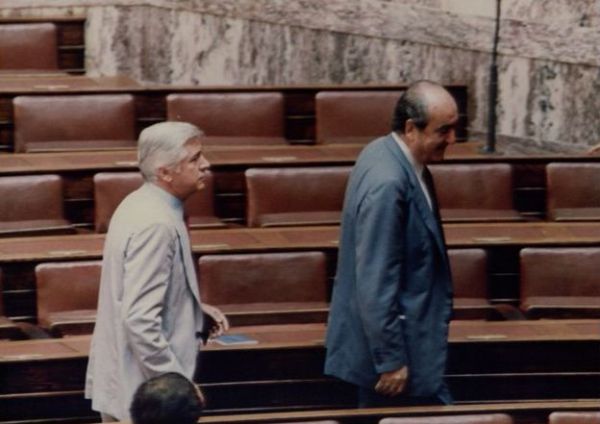 Κωνσταντίνος Μητσοτάκης : Την ώρα της μεγάλης δοκιμασίας πρέπει να σταθούμε όλοι μας όρθιοι