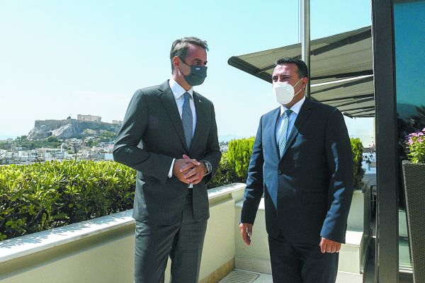 Στον «πάγο» οι συμφωνίες με τη Βόρεια Μακεδονία υπό το φόβο των «μακεδονομάχων»