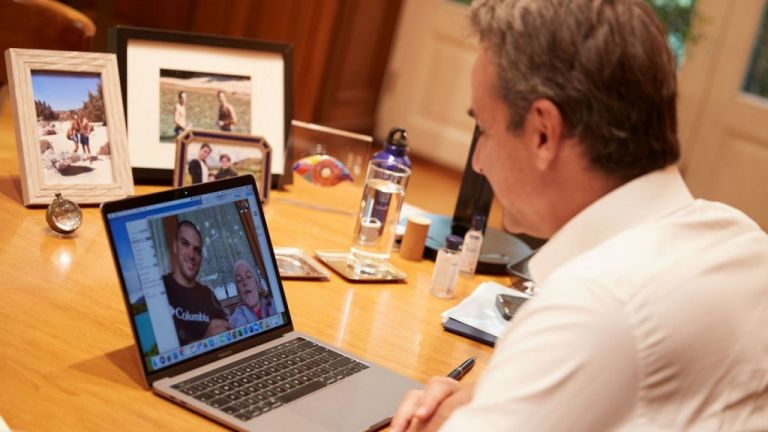 Μητσοτάκης για τον δρομέα που «κατέκτησε» τον Όλυμπο: «Μου δώσατε δύναμη»