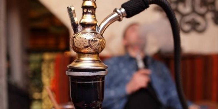 Κύπρος – Κοροναϊός : Απαγόρευσαν τον ναργιλέ στους χώρους εστίασης