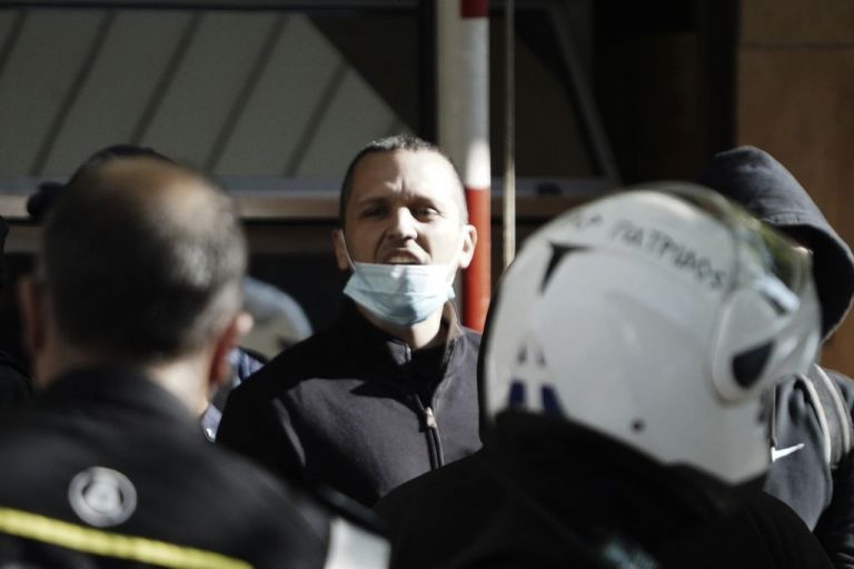 «Μην έχουμε σκοτωμούς μεταξύ Χρυσαυγιτών»