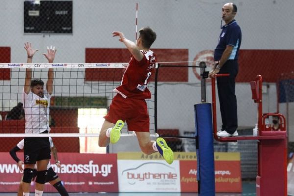 Άνετα τον ΟΦΗ ο Ολυμπιακός (3-0)