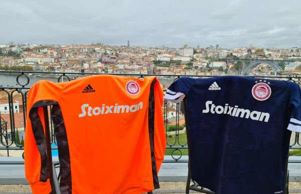Με τη σκούρα μπλε εμφάνιση ο Ολυμπιακός κόντρα στην Πόρτο (pic)