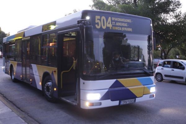 Στους δρόμους τα πρώτα λεωφορεία των ΚΤΕΛ: Ποιες γραμμές θα ενισχυθούν, πόσο θα μειωθεί η αναμονή