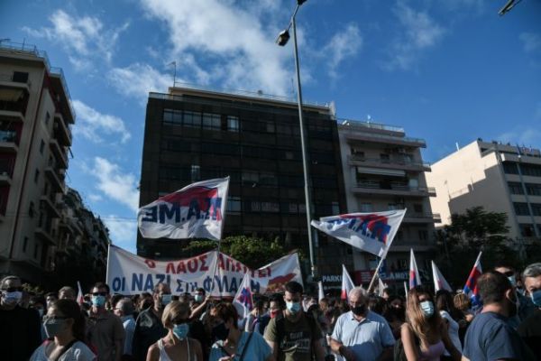 Δίκη Χρυσής Αυγής : Σε εξέλιξη αντιφασιστικό συλλαλητήριο έξω από το Εφετείο
