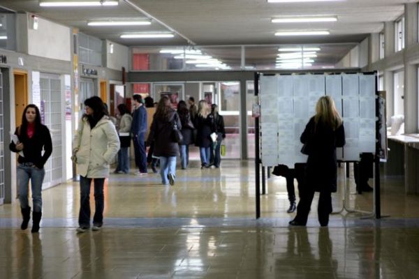Δυνατότητα εγγραφής στα ΑΕΙ όσων δεν την έκαναν για σοβαρούς λόγους