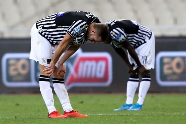 ΠΑΟΚ : Εγκλωβίστηκε στις εμμονές του Φερέιρα και στα τραγικά λάθη της διαιτησίας