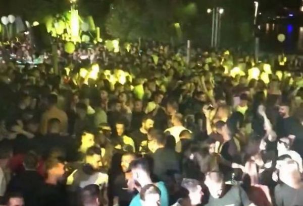 Κοροναϊός-καταστήματα : Απίστευτες πατέντες για να μην κλείσουν τα μεσάνυχτα – Καταγγελίες-σοκ
