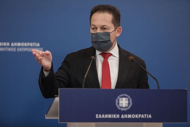 Πέτσας : Χωρίς την παρουσία Μητσοτάκη η δοξολογία για την 28η Οκτωβρίου στην Αθήνα