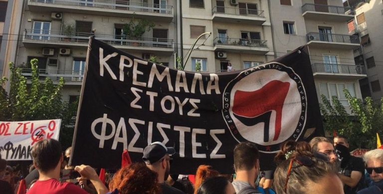 388.447: Γιορτάζουμε τη Δημοκρατία, αλλά δεν κοιμόμαστε ήσυχοι