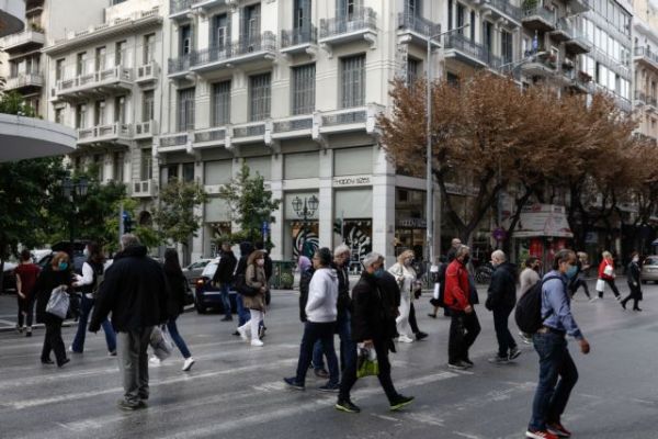 Κοροναϊός : «Ηφαίστειο» η Θεσσαλονίκη με 839 κρούσματα, αρνητικό ρεκόρ και στην Αττική – Πώς κατανέμονται τα κρούσματα