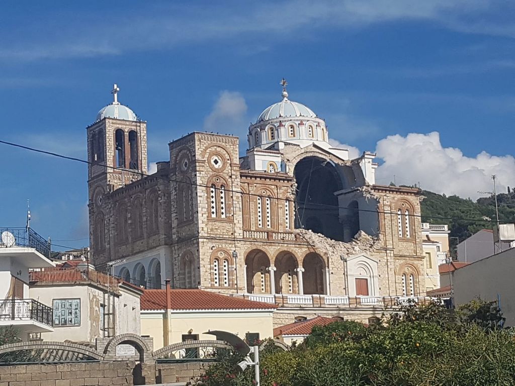 Ισχυρός σεισμός 6,7 Ρίχτερ στη Σάμο - Έξι ελαφρά τραυματίες