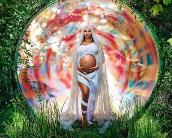 Νίκι Μινάζ: Έγινε μανούλα η διάσημη ράπερ