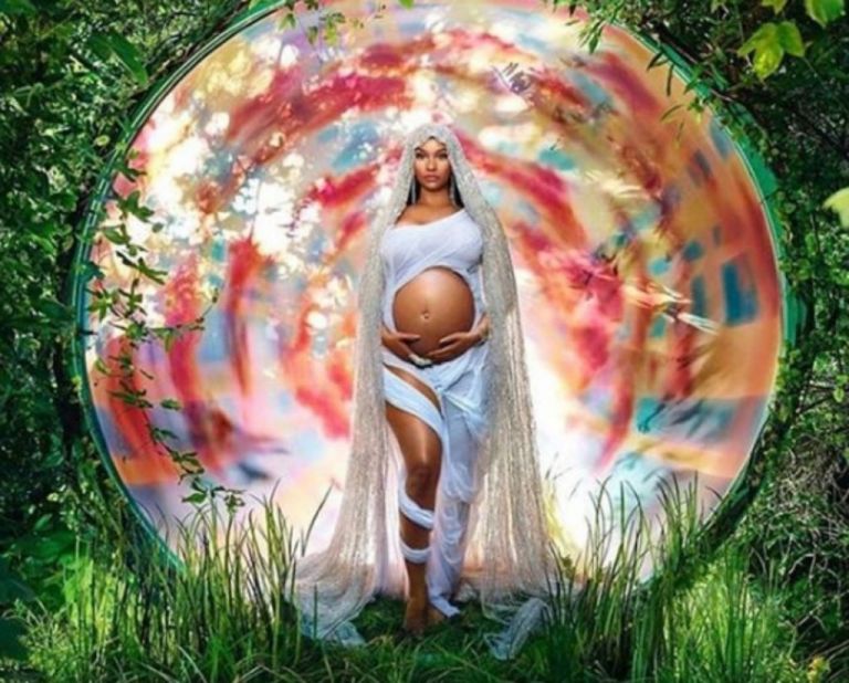 Νίκι Μινάζ: Έγινε μανούλα η διάσημη ράπερ