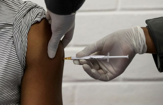 UNICEF: Χρειάζεται ένα δισ. σύριγγες για την πιο μεγάλη εκστρατεία εμβολιασμού
