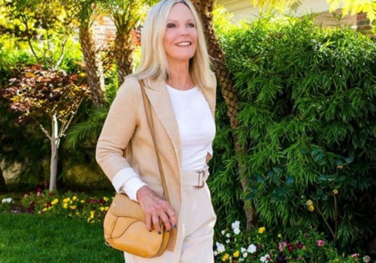 Εμμηνόπαυση: Τι αλλαγές βλέπουμε στο δέρμα μας;