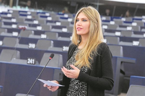 Καϊλή : Δεν θα κατέβω για την ηγεσία του ΚΙΝΑΛ το 2021