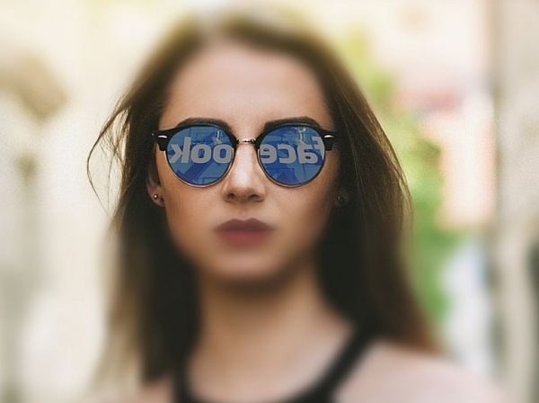 Facebook : Τρεις φορές πιο δημοφιλής η παραπληροφόρηση από ό,τι στις εκλογές του 2016 – Έρευνα