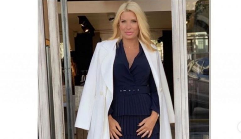 Ελένη Μενεγάκη : Δεν θα πιστέψετε τι έπιασε την κόρη της να κάνει