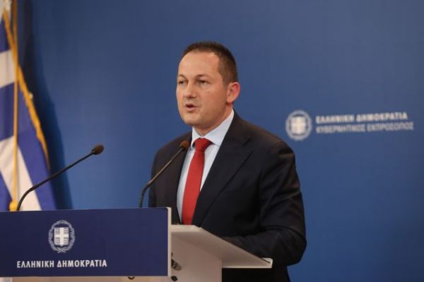 Πέτσας : Με το Oruc Reis στην περιοχή δεν πάμε σε διερευνητικές