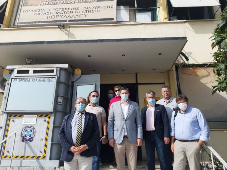 Τις φυλακές Κορυδαλλού επισκέφθηκε αντιπροσωπεία του ΣΥΡΙΖΑ