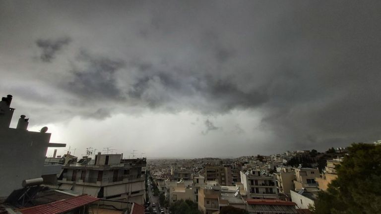 Κακοκαιρία Κίρκη : Αλλάζει το σκηνικό του καιρού από τα ξημερώματα